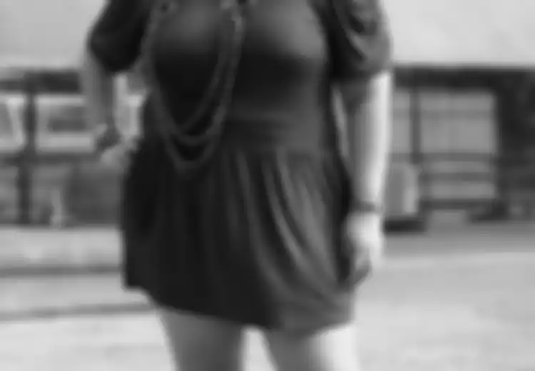 Ririe Bogar, Si Giant Barbie yang Berhati Besar