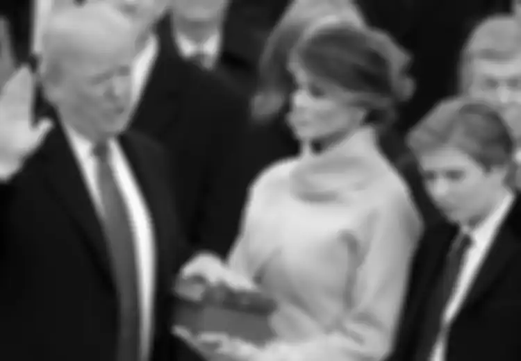 7 Orang Ini Jadi “Korban Pertama” Kebijakan Imigrasi Trump