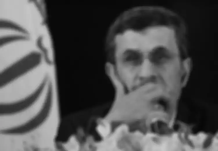 Larang Warga Iran pergi ke AS, Mahmud Ahmadinejad Kirim Surat Terbuka untuk Donald Trump