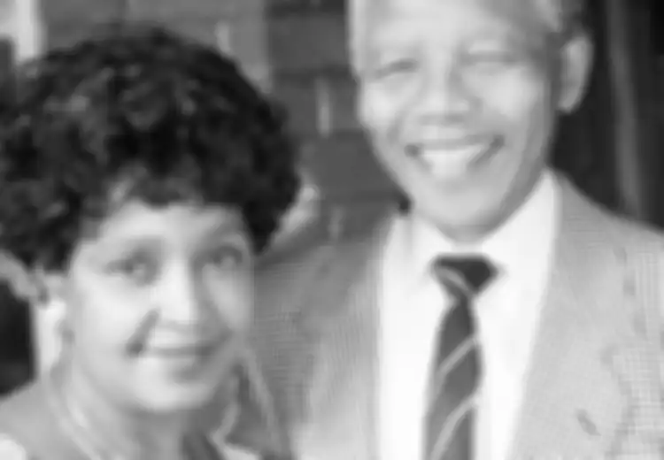 Winnie Mandela Meninggal, Ini Kisah Cinta Pertamanya dengan Nelson Mandela