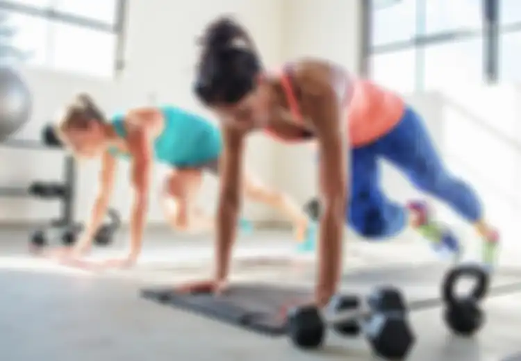 Ini yang Terjadi pada Tubuh Saat Kita Latihan Berlebihan di Gym