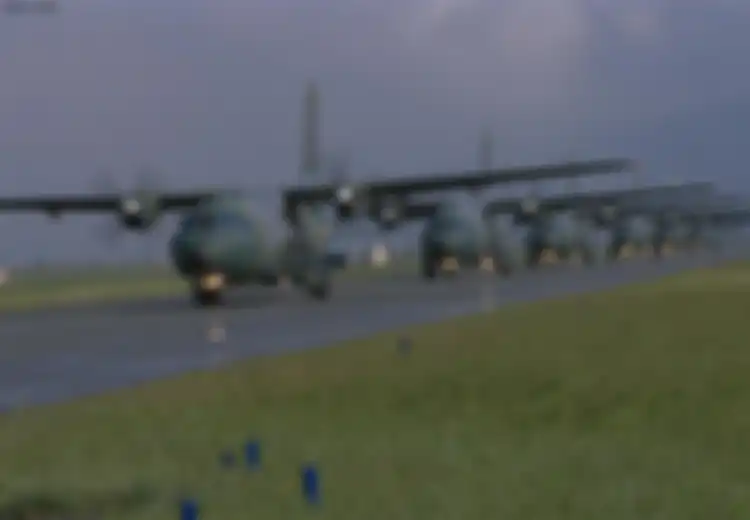 Jika Dikombinasikan dengan Sukhoi, Pesawat Patroli Maritim CN-235 MPA akn Menjadi Senjata Penghancur Kapal Perang yang Sangat Mematikan