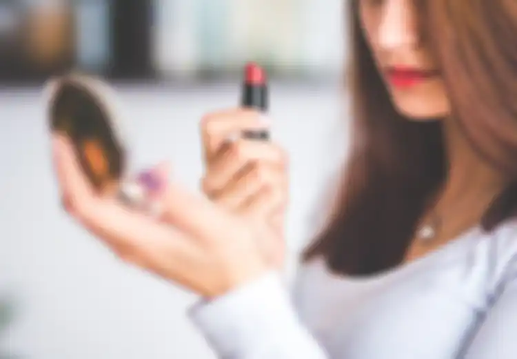 Tidak Ada Lagi Bibir Kering Saat Berpuasa