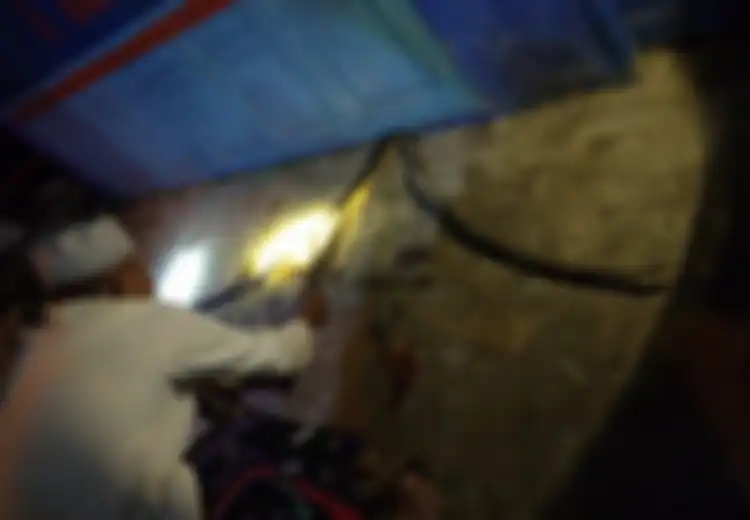 Tidur Di Lantai Menunggu Sahur, Wanita di Banyumas Digigit Ular Kobra 2,5 Meter,  Nasibnya Berakhir Tragis!