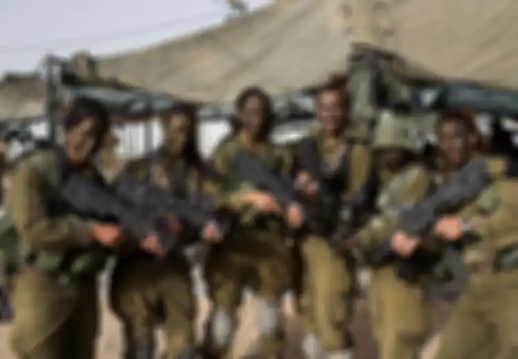 Digembleng Secara Ganas Tentara Wanita Israel Bisa Bunuh Musuh Sambil Tertawa-tawa