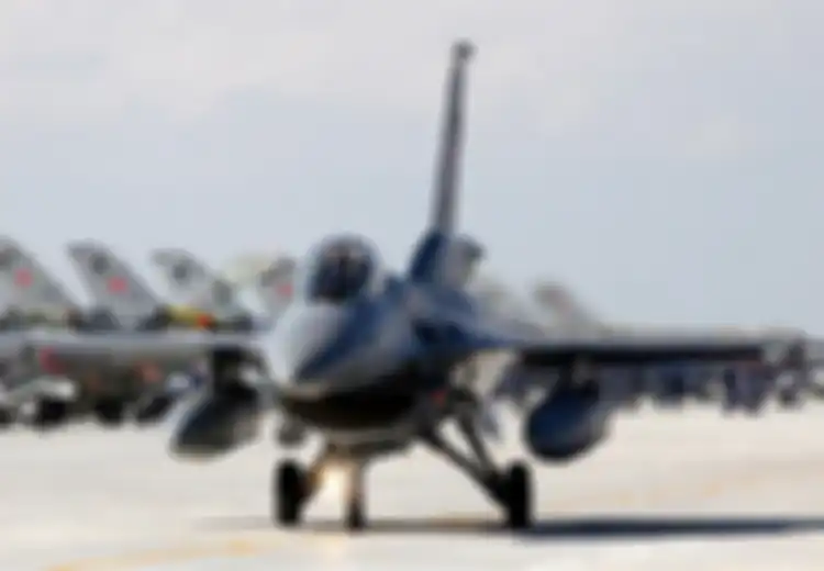 Peringkat Militernya Jauh di Bawah Indonesia, Negara Asia Tenggara Ini Nekat Gelontorkan Uang Rp36 Triliun Untuk Beli Rudal dan Jet Tempur di Amerika, Hanya Untuk Gertak China