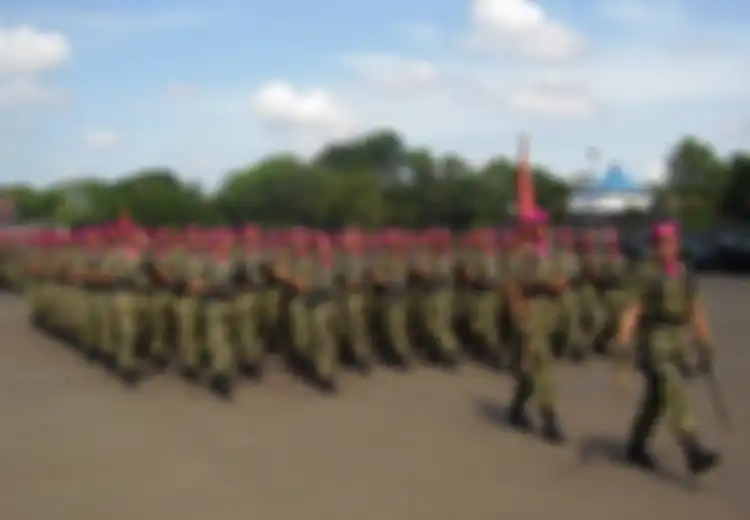 Baret TNI Diperoleh Melalui Perjuangan Mati-matian: Baret yang Miring ke Kanan atau Kiri Ternyata Ada Maknanya Lho