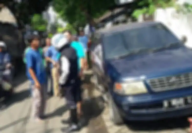 Tetangga Parkir Mobil Sembarangan, Laporkan Saja Via Aplikasi Ini 