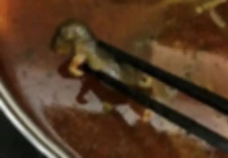  Wanita Ini Temukan Tikus di Sup yang Disantapnya, Ganti Rugi yang Ditawarkan Pemilik Restoran Bikin Emosi