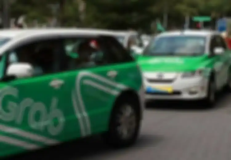 Ini Beda Layanan Grab Reguler, GrabCar Plus dan Sewa GrabCar