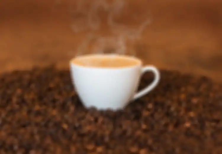 Inilah Beda Kandungan Pada Kopi Panas dan Kopi Dingin, Lebih Sehat yang Mana?