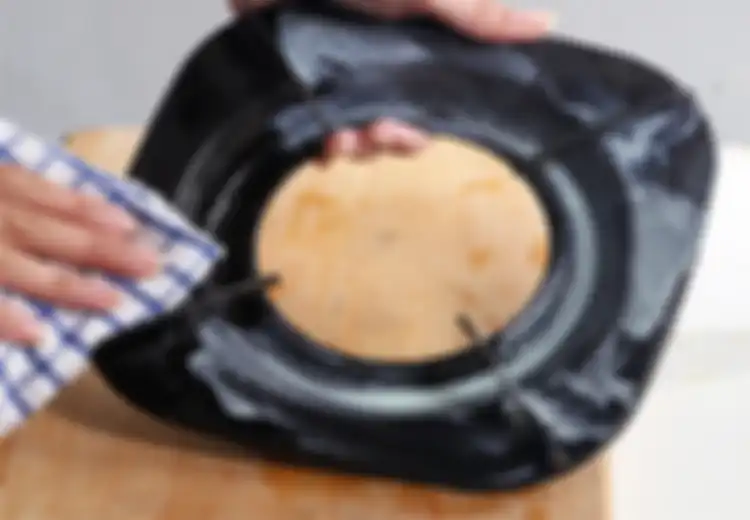 Dijamin Bikin Kompor Berkerak Jadi Kinclong, Begini Trik Jitu Hempaskan Kerak Kompor Tanpa Sisa Hanya dengan Bahan di Dapur Ini