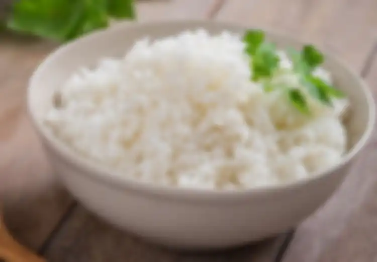 Nomor 2 Jadi Andalan Anak Kos, Inilah 3 Makanan yang 'Haram' Dikonsumsi Bareng Nasi Putih, Bahaya Banget!