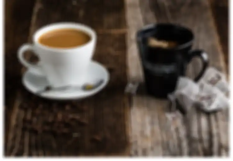 Keduanya Bisa Berikan Manfaat, Tapi Mana yang Lebih Menyehatkan Antara Kopi dan Teh?