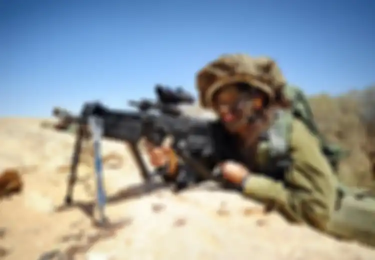 Termasuk Senapan yang Mampu Tembakkan 600 Butir Per Menit, Ini 5 Senjata Militer Israel yang Paling Mematikan