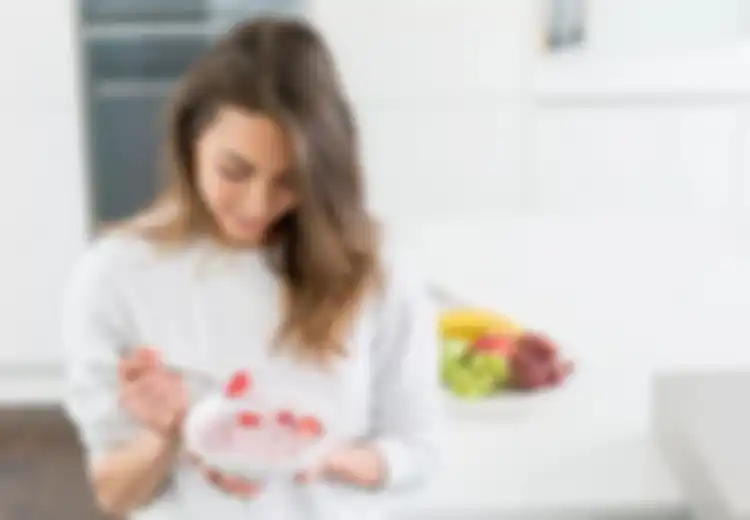 Mau Turunkan Berat Badan Tapi Malas Lakukan Olahraga Berat? Ini Trik yang Bisa Dilakukan, Salah Satunya Ngemil di Sore Hari, Kok?
