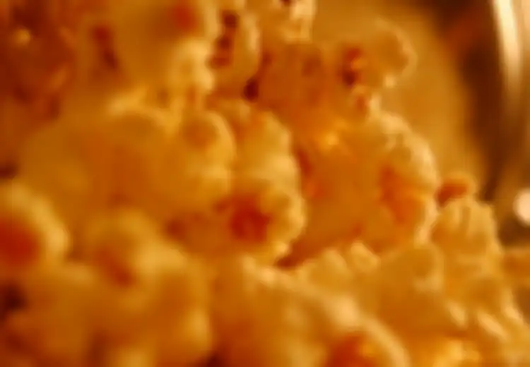 Ibu Ini Memperingatkan para Orangtua Tentang Bahaya Popcorn Setelah Anaknya Tersedak Popcorn dan Paru-parunya Bernanah