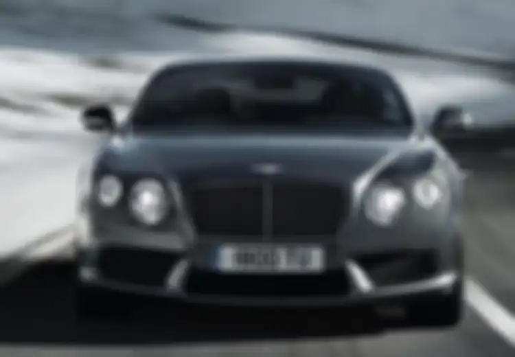 Punya Mobil Bently Seharga Rp8 Miliar, Ternyata Pemiliknya Tinggal Dalam Gang yang Tak Bisa Dilewati Mobil