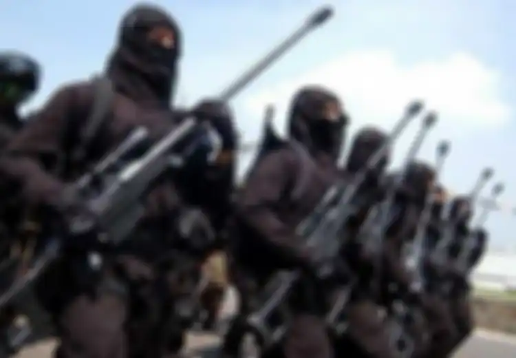 Jangan Kaget, Ternyata Pasukan Elit Kopaska Selalu Membawa Kondom Setiap Menjalankan Misi Pertempuran Bahkan Dianggap Sebagai Benda Penting, Memang Apa Fungsinya?