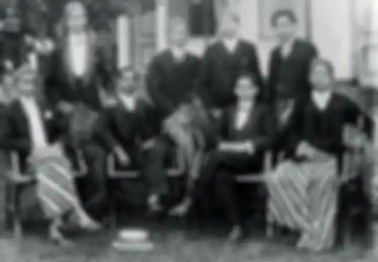 Mengapa Para Pemuda Belum Puas dengan Perkembangan Organisasi Pergerakan Kebangsaan di Indonesia Sebelum Tahun 1928?