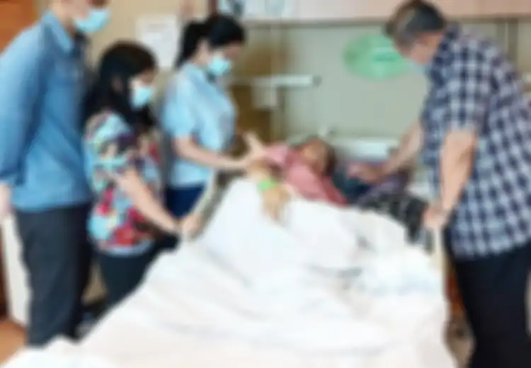 Ani Yudhoyono, Putri Denada, dan Mereka yang Sedang Berjuang Melawan Kanker Darah