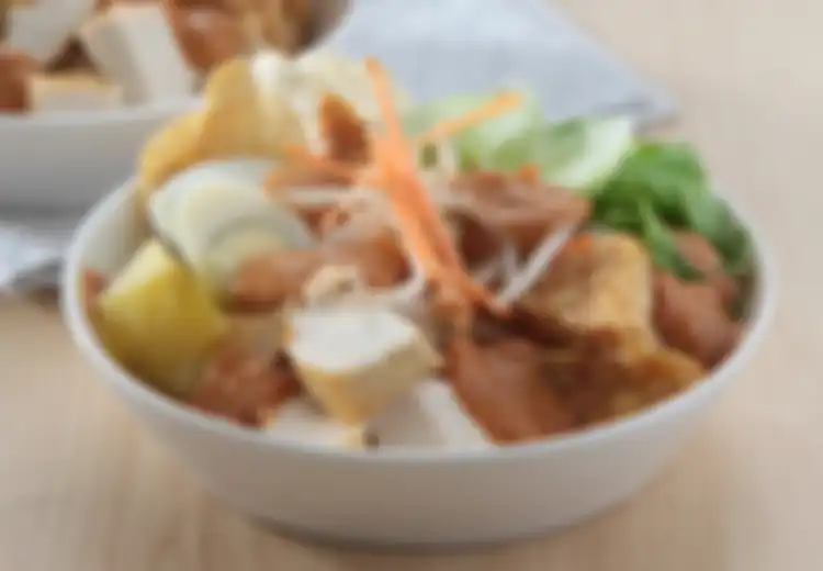 Begini Rupanya Rahasia Tukang Gado-gado Cara Bikin Saus Kacang yang Legit dan Super Enak, Cuma Tambahkan Bahan Ini Saja, Mau Coba?