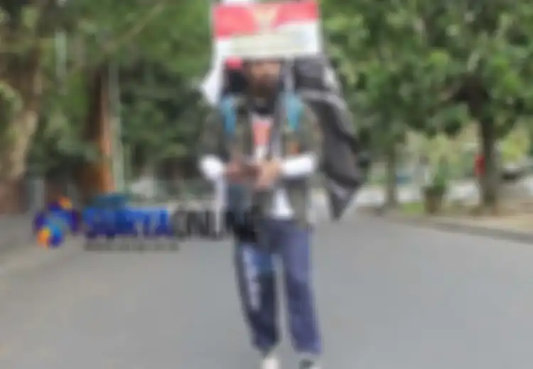 Jalan Mundur Tempuh Ratusan Kilometer Tulungagung-Jakarta, Medi Bastoni Bawa Misi Khusus