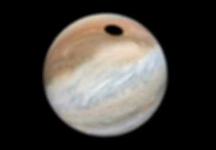 Misteri Lingkaran Hitam di Permukaan Jupiter Ini Terlihat Mengerikan, Fenomena Apa yang Sedang Terjadi?