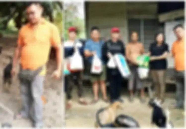 Seorang Pria Tua Beri Makan Anjing Liar, Padahal Ia Tak Punya Cukup Uang untuk Makan Diri Sendiri