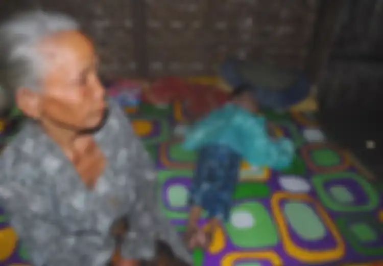 Derita Rosma, Bocah Lumpuh yang Ditelantarkan Ibu Kandung, Nenek: 'Sayang Tubuh Renta Ini Sudah Tak Kuat Lama Menggendong'