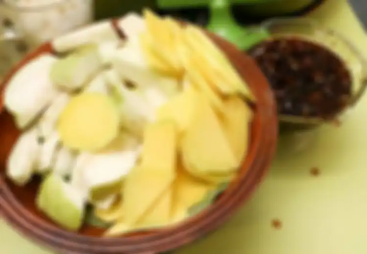 Ini 12 Alasan Menambahkan Manfaat Buah Mangga Muda ke Dalam Makanan Sehari-hari, Tidak Hanya untuk Ibu Hamil yang Ngidam Saja