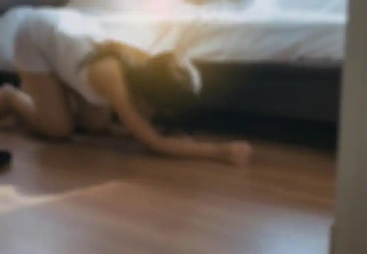 Rumahnya Habis Disewa Lansia Selama 2 Tahun, Pemilik Ini Syok Ketakutan Setengah Mati Bekas Penyewanya Tinggalkan Benda Pemusnah Massal Ini di Kolong Tempat Tidur