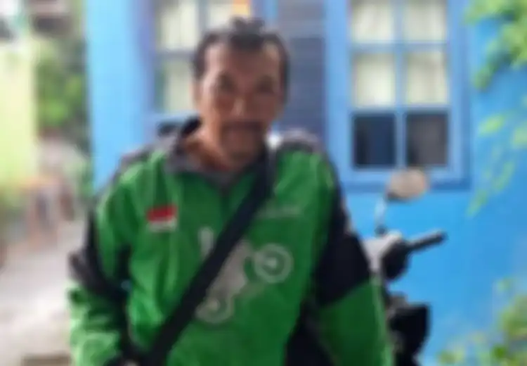 Kisah Eko Driver Ojol Kirim Pesanan dari Yogya ke Jakarta: 'Sekitar Jam 7 Malam Hp Saya Bunyi, Saya Mendapat Orderan'