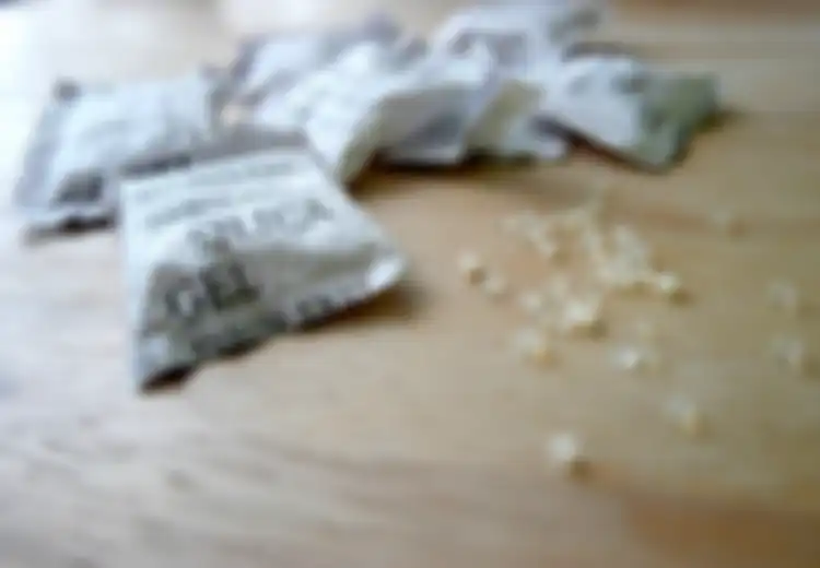 Mulai Sekarang Jangan Lagi Abaikan Benda Ini, Sering Dijumpai di Dalam Paketan Ternyata Silica Gel Punya Bisa Dimanfaatkan Untuk Trik Ajaib Ini