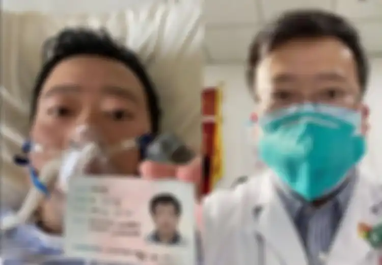 'Hadiah Terakhir yang Kau Beri Padaku Lahir Hari Ini', Ucap Istri Mendiang Dokter Li Wenliang, Dokter Pertama yang Ungkap Pandemi Virus Corona