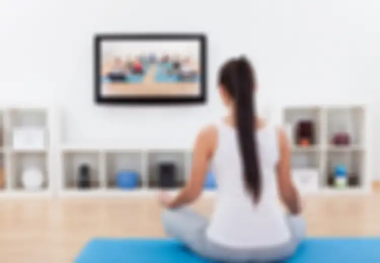 5 Latihan Berolahraga yang Bisa Dilakukan di Rumah Selama Pembatasan Sosial Demi Memutus Rantai Penyebaran Virus Corona, Salah Satunya Kelas Yoga Online