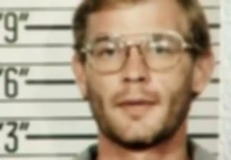 Bunuh 17 Pria Secara Tragis, Seperti Apa Masa Lalu Jeffrey Dahmer?