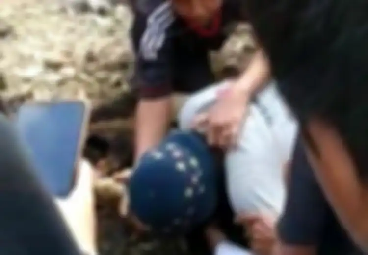 Hendak Sembelih Hewan Kedua, Tiba-tiba Tubuh Epin Ambruk di Atas Kambing, Beginilah Detik-detik Penyembelih Hewan Kurban itu Meninggal Tiba-tiba