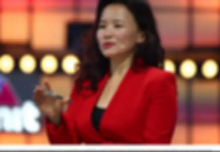 Hilangnya Pembaca Berita TV Propaganda China Asal Negara Ini Buktikan Bahwa 'Pembawa Propaganda' Pun Tidak Aman Dari Hukuman Mengerikan 'Penjara Hitam' Milik Xi Jinping