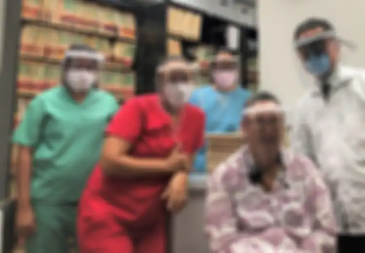 Penelitian: Hanya Pakai Face Shield Saja dan Masker Berkatup Tidak Efektif Cegah Covid-19, Bagaimana yang Seharusnya?