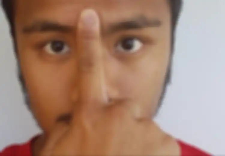 Cara Mengatasi Hidung Tersumbat; Gunakan Teknik Pijatan di Tiga Titik 