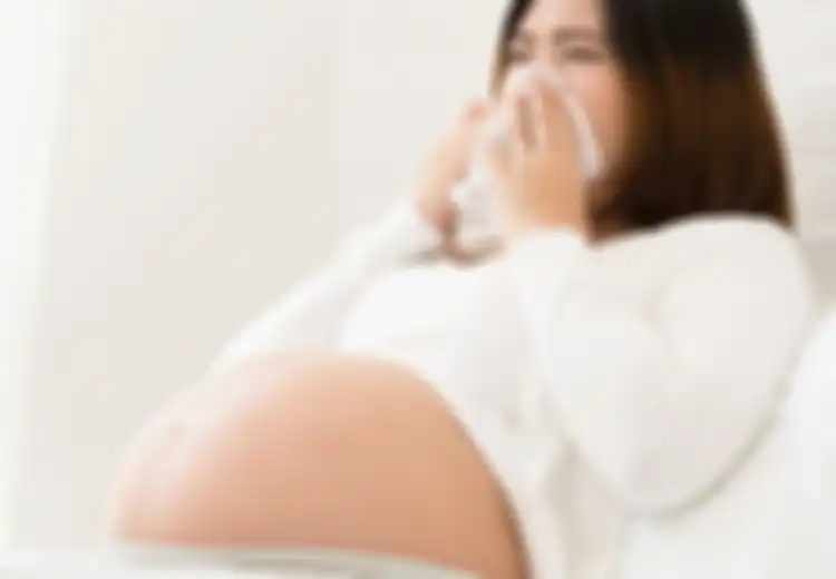 Cara Mengatasi Hidung Tersumbat Saat Hamil, Bolehkah Minum Obat? 