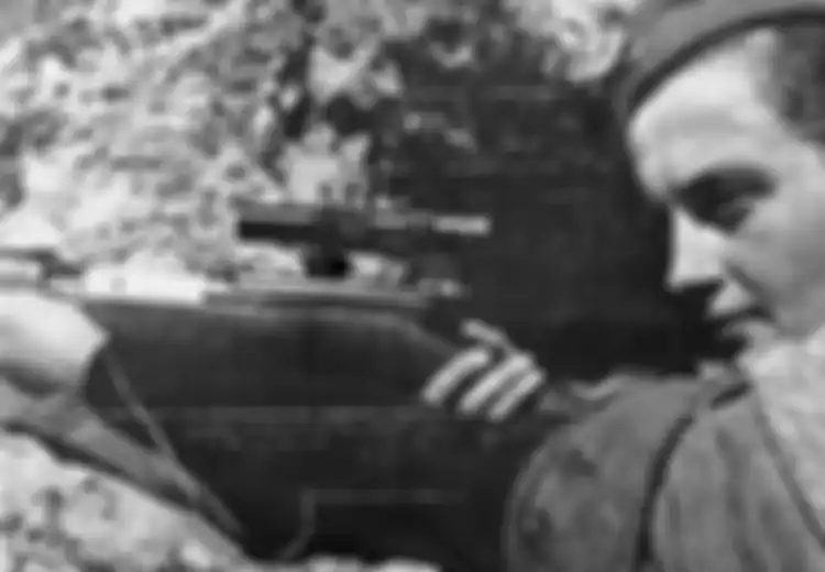 Kisah Lyudmila Pavlichenko 'Lady Death', Si Penembak Jitu Wanita Paling Mematikan dalam Sejarah, Menembak 309 Orang di Usia yang Sangat Muda, Hingga Meninggal Karena Stroke