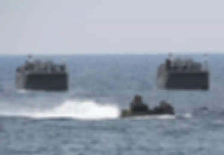 Eksistensi Asia-Pasifik Jadi Taruhannya, Ancaman Perang Dunia Terus Tumbuh di Laut China Selatan Akibat Persaingan Militer Dua Negara Ini, Indonesia Mau Tidak Mau Mulai Terlibat