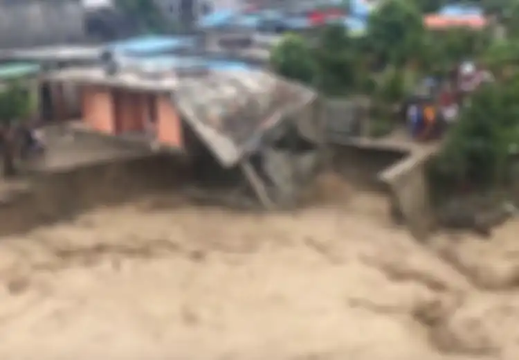 Tiba-tiba 'Diserbu' Puluhan Ribu Tunawisma Sementara Sumber Makanan Luluh Lantak, Timor Leste Sampai Harus Dikeroyok Dua Negara untuk Bisa Pulih dari Bencana Banjir