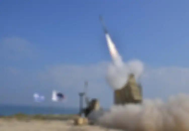 Israel Kecolongan, Walau Punya Senjata Anti-Rudal Termahal di Dunia, Tetap Saja Masih Bisa Digempur Oleh Rudal Kuno Buatan Negara Ini, Menhan Israel Sampai Keheranan Mengetahuinya