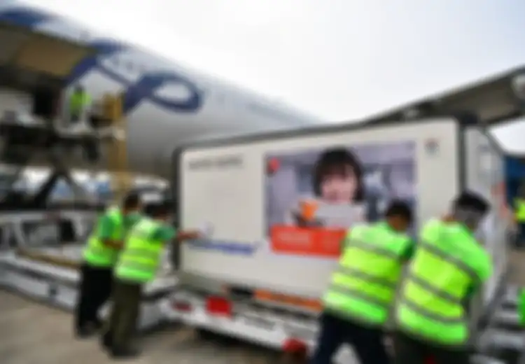 Ketika Makin Banyak Warga Indonesia yang Pakai Vaksin Sinovac, Negara-negara Ini Malah Tolak Vaksin Asal China Itu Demi Keamanan Warganya Karena Hukuman Ini