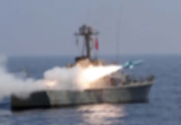 Bak Dapat Balasan Langsung Usai Gempur Kapal Iran, Kapal Kargo Israel Langsung Meledak Dihantam Rudal Beberapa Saat Setelah Kedua Negara Saling Baku Hantam