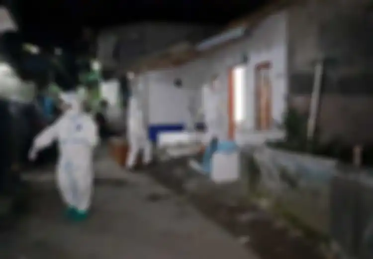 Rumah Sakit Penuh, 2.313 Pasien Covid-19 Meninggal Saat Isoman di Rumah, Sementara Anggota DPR Bisa Isoman di Hotel, Bahkan Semua Biaya Ditanggung Negara