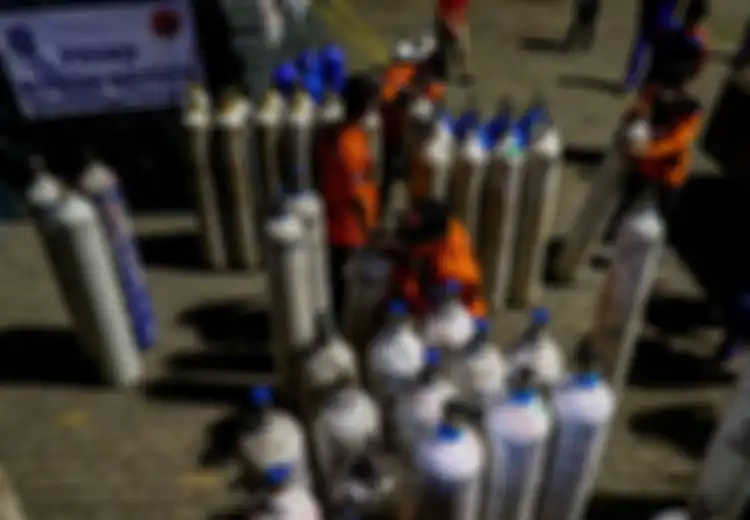 Disorot Seluruh Dunia Gara-gara Kasus Hariannya Nyaris Tembus 40.000, Skenario Terburuk Ini Siap Menanti Indonesia, Menteri Luhut: Begini Cara Pemerintah Menghadapinya